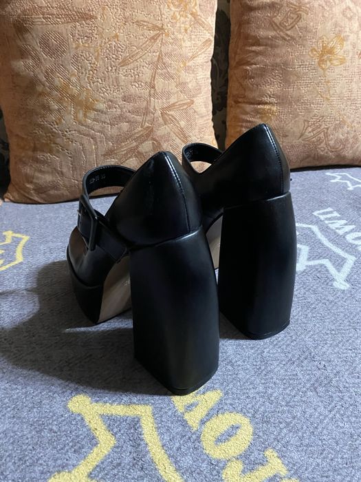 Туфли черные