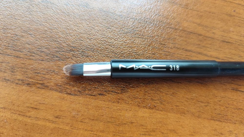 Четка за червило M.A.C