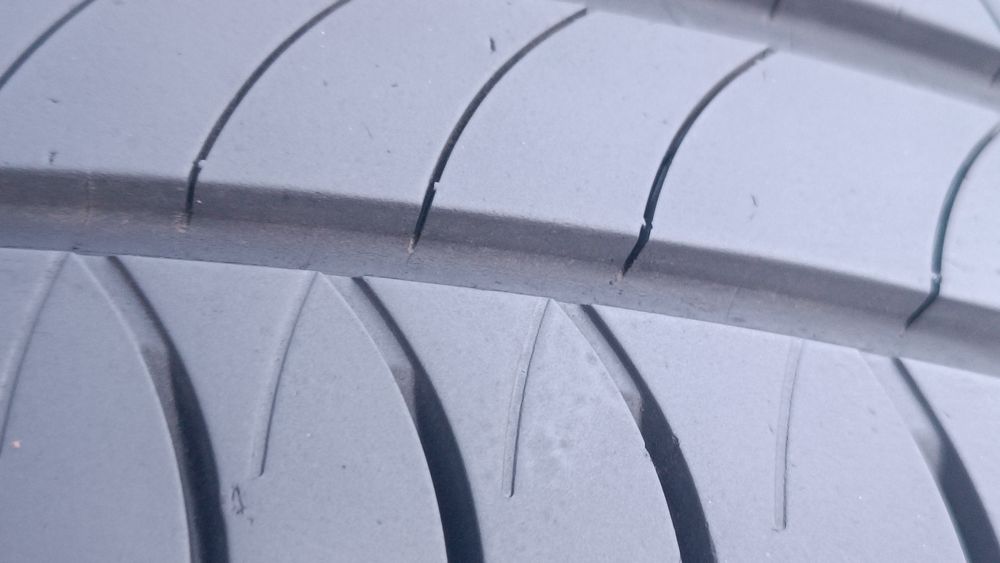 215/60/16 Michelin