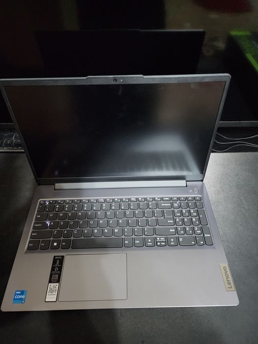 Ноутбук IdeaPad Slim 3