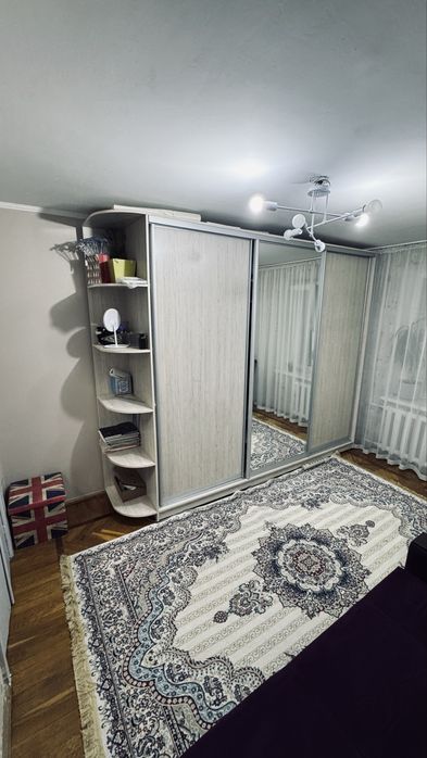 Продам 2-хкомн кв р-н Автопарк