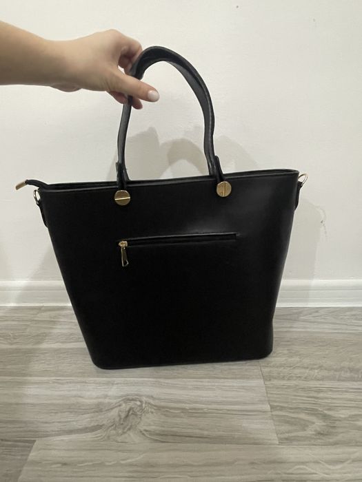 Черна голяма чанта