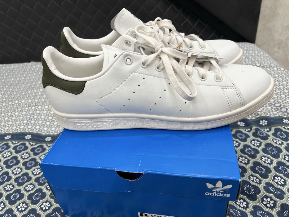 Кроссовки адидас оригинал 100%