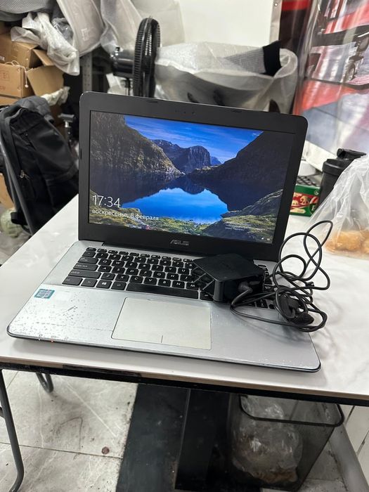 Ноутбук ASUS срочно