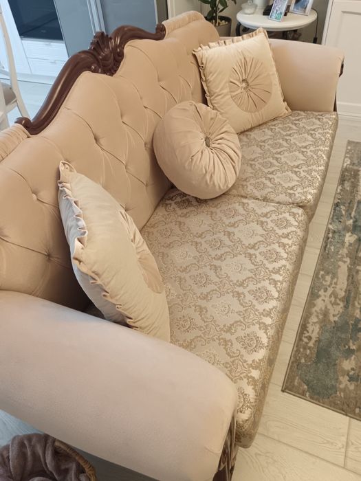 Set canapea si 2 fotolii