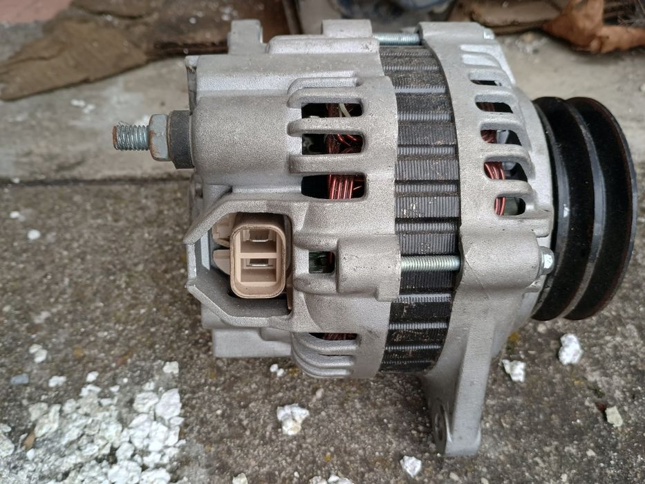 Генератор за автомобил