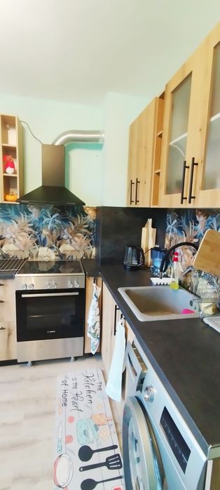 Продава се двустаен апартамент в кв. Могиличе, гр.Перник