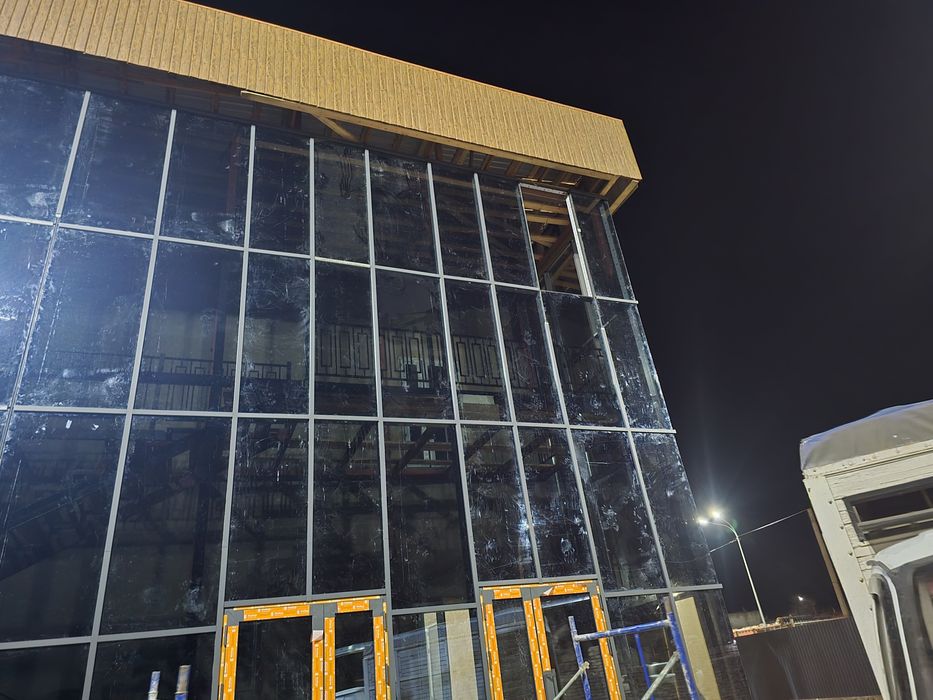 Окна двери витражи