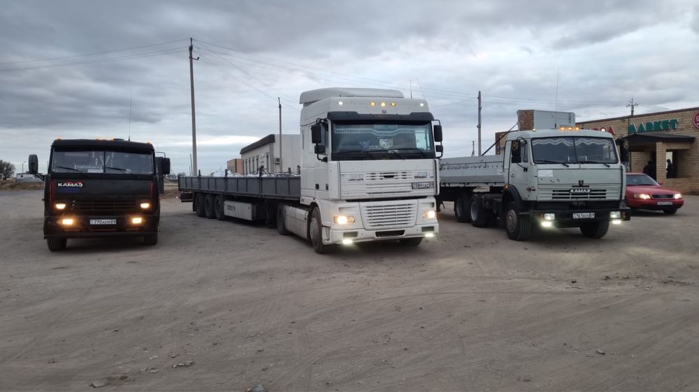 Перевозка контейнера длинномер полуприцеп шаланда