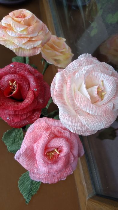 Ръчно изработени цветя-ароматни рози