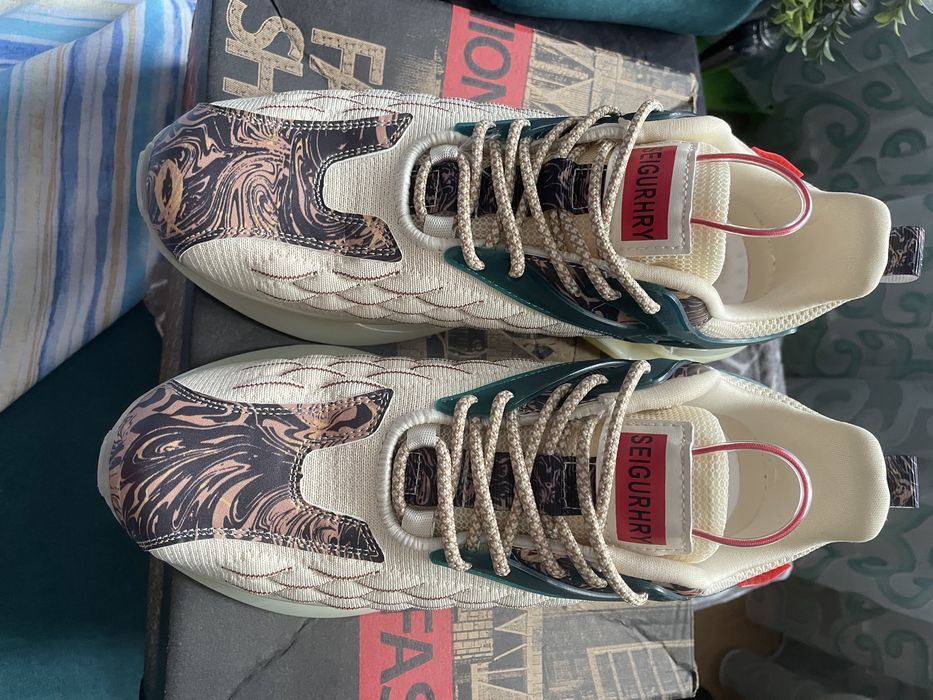 Vand adidași noi Fashion mărimea 41