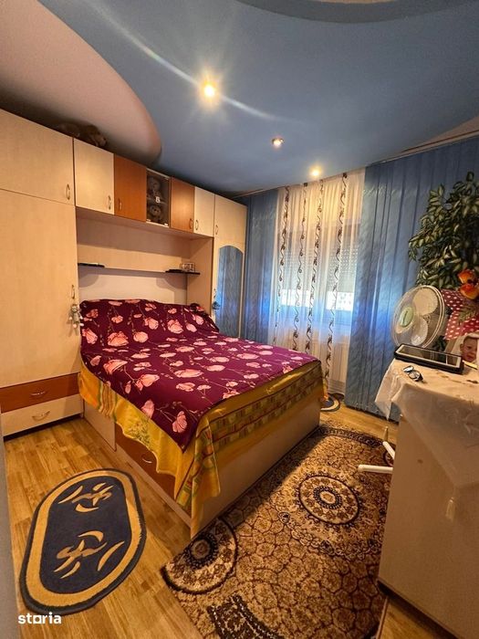 3 camere, etaj intermediar, 53000 euro