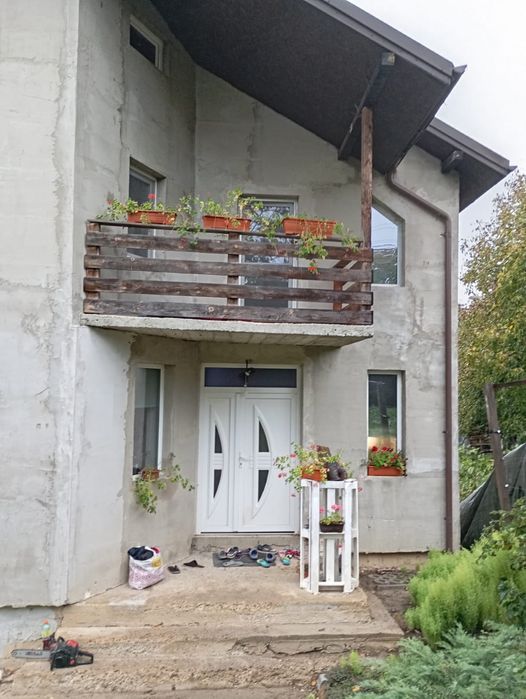 Aplicare tencuiala decorativa, adeziv, plasa, termoizolații, fațade