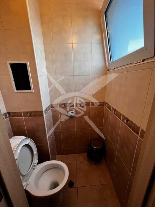 Продава се Офис в Бургас, Славейков - 311 кв.м за 1050 €/кв.м - Снимка #16