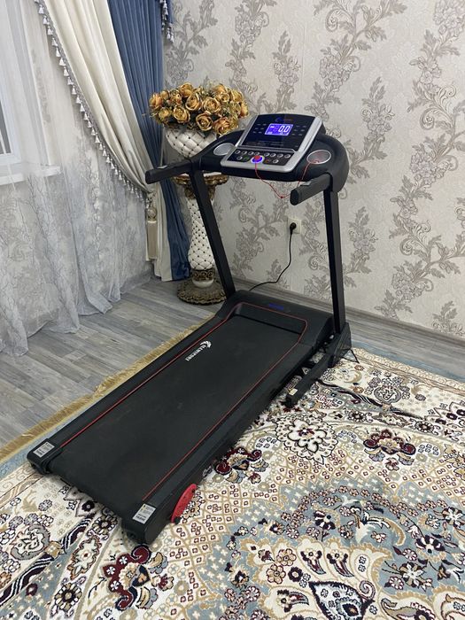 Беговая дорожка б/у продам