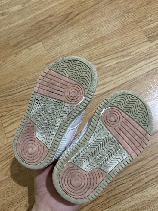 Кроссовки тёплые