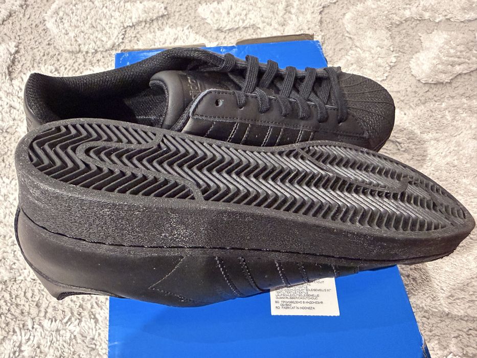 Adidas Superstar marimea 44