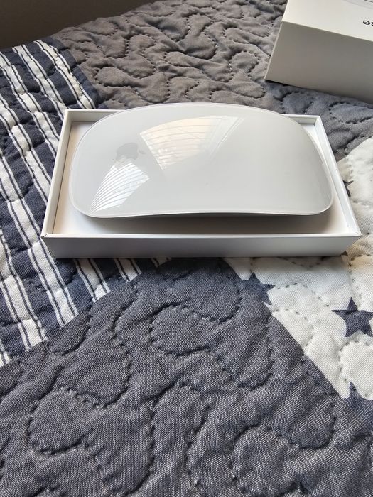 Нова мишка Apple Magic Mouse 2