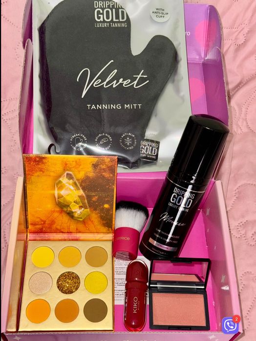 Кутия с козметика Лот гримове - НОВИ, kiko milano gloss, catrice гланц