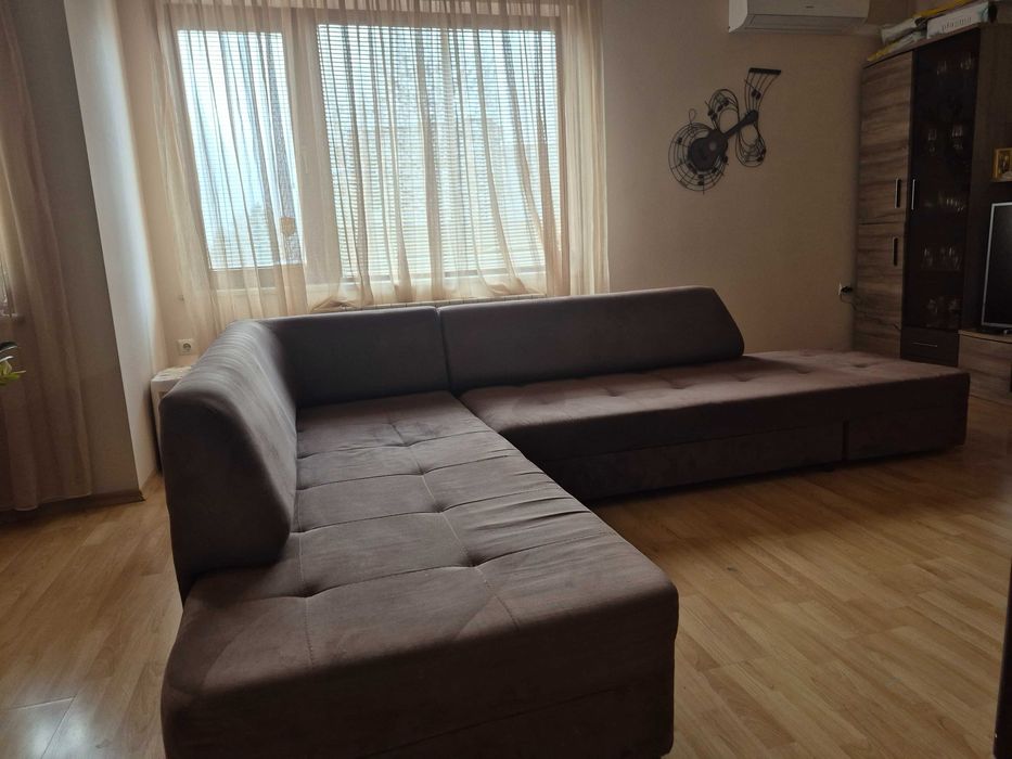 Ъглов динан за хол