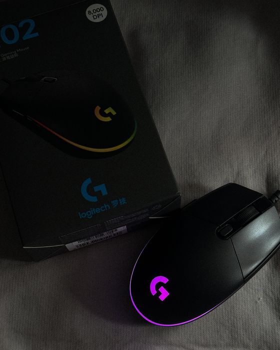 Игровая мышь LOGITECH G102