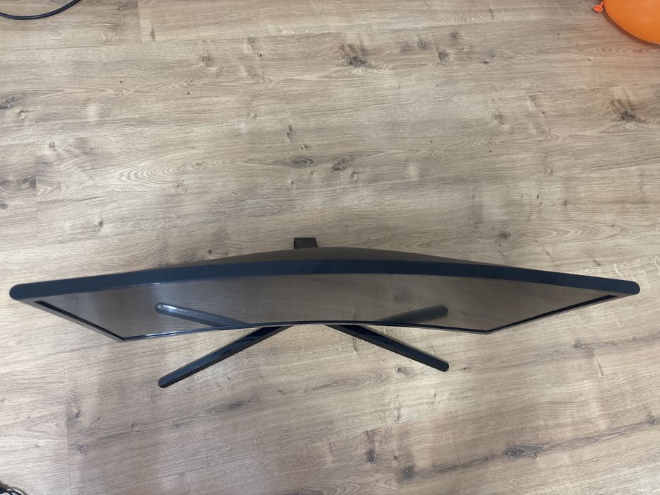 Монитор samsung C24RG50FZI