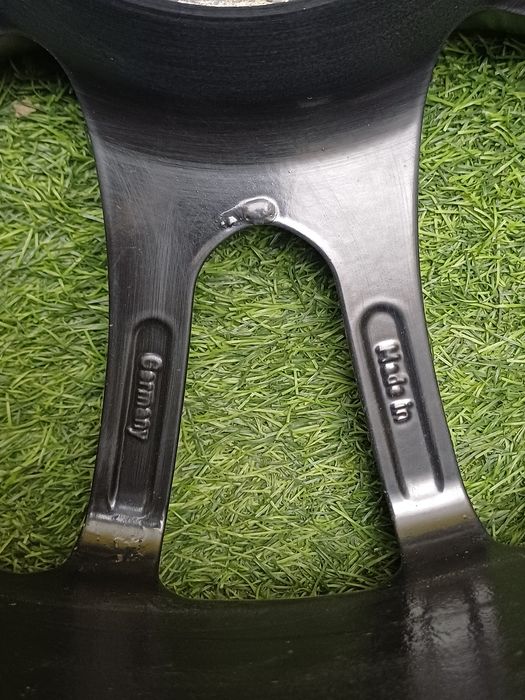 Диски R18 5x120 на BMW.