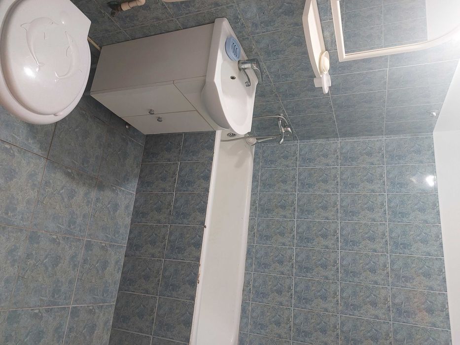 Inchiriez apartament 2 camere