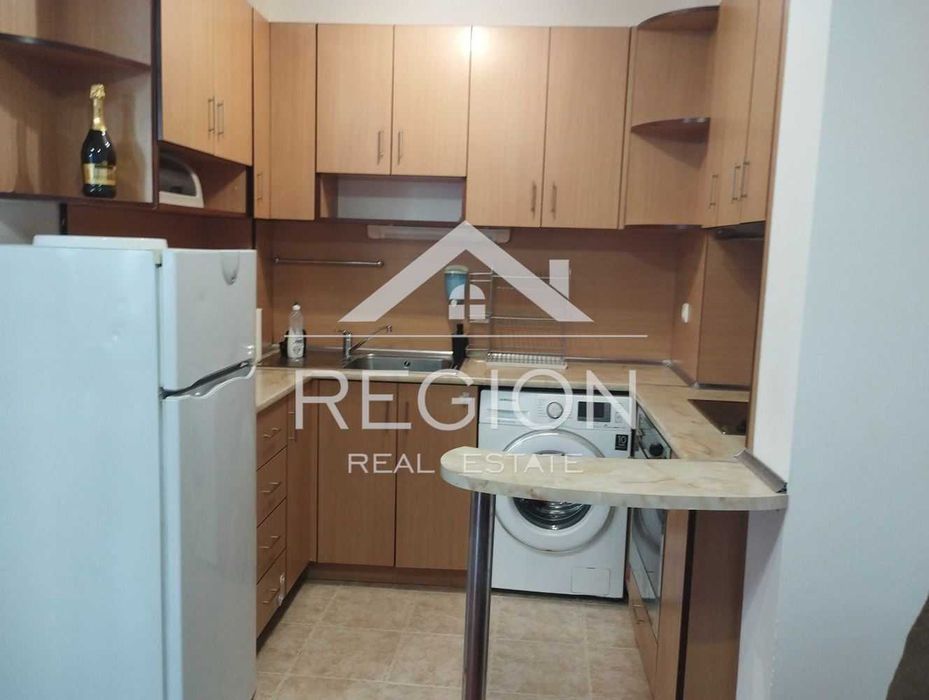 Дава се под наем Двустаен апартамент в Варна, Гранд Мол Варна - 55 кв.м за 306 € - Снимка #1