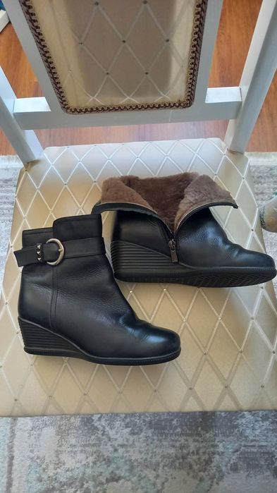 Продам  сапоги на зиму