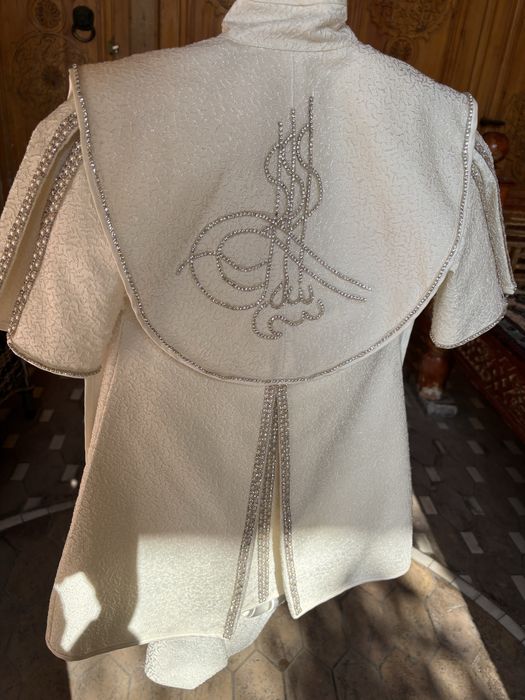 Шохона ўғил болалар кийими