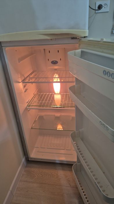 Холодильник в хорошем состоянии