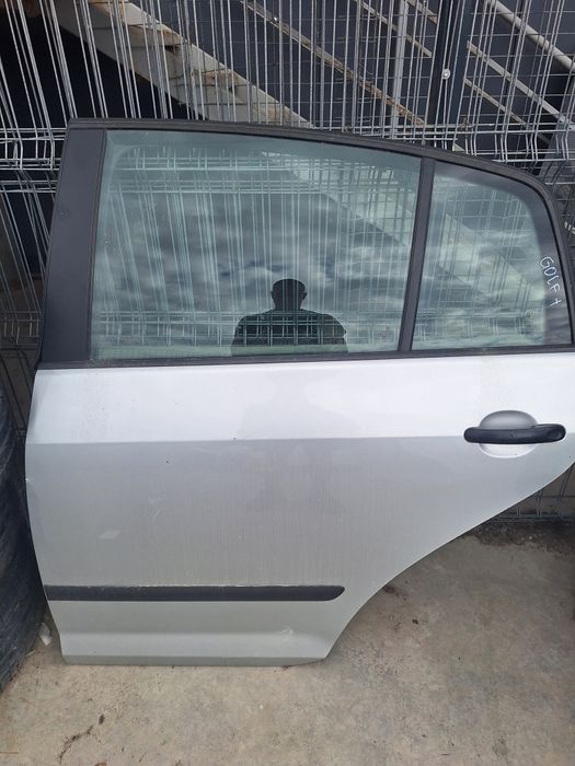 Задна лява врата Vw Golf 5+ / Фолксваген Голф 5+ 2006г.