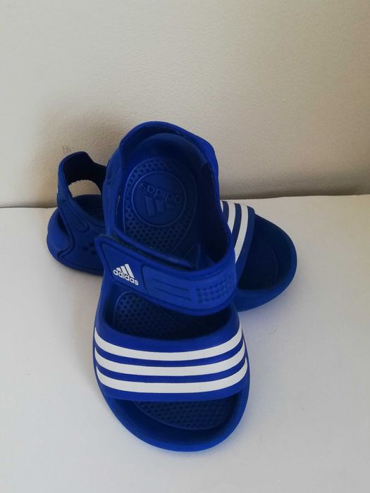 Детски сандали Adidas