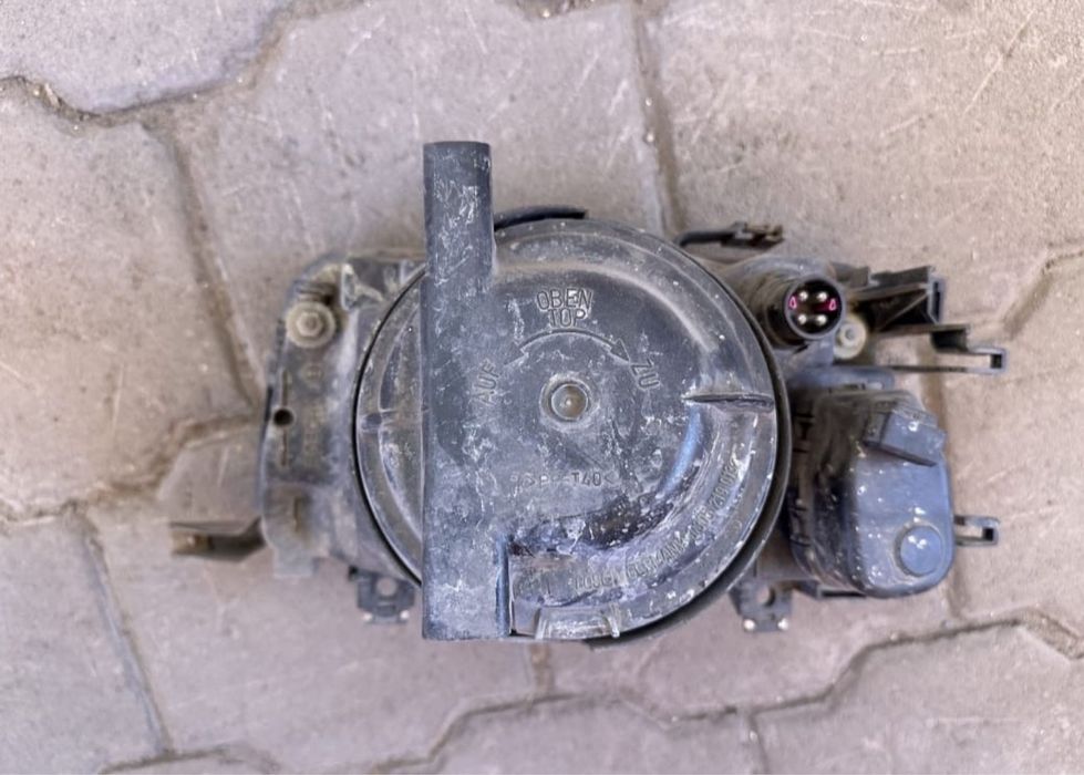 Продается на Ауди Б 4 ФАРА