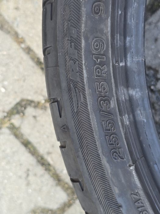 255 35 19 Bridgestone