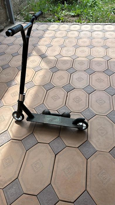 Самокат трюковой