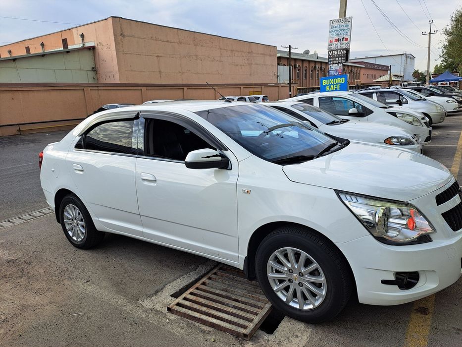 Kobalt 2015yil avtomat