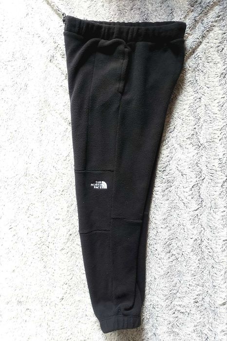 The North face pants , размер Л/34, поларени, модерна кройка