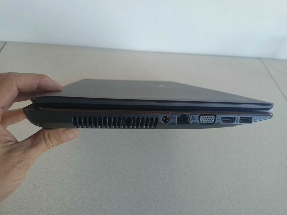 Laptop Asus K53s display 15,6 procesor I5-2410m ram 6gb Nvidia GT540m