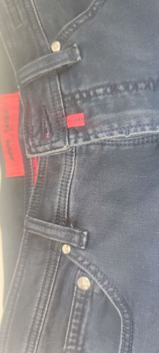 Нови мъжки дънки  Pierre Cardin W34/L32