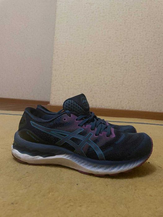 Кроссовки беговые Asics Gel Nimbus 23 женские
