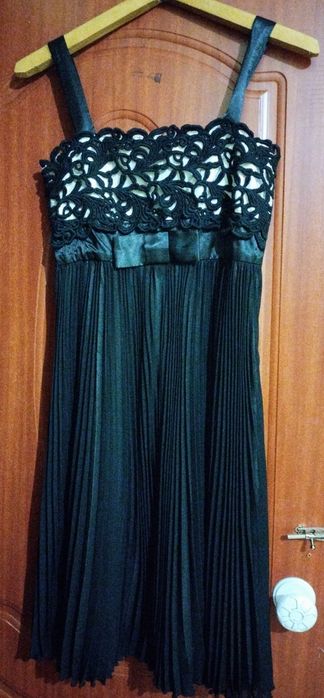 Продам коктейльное платье