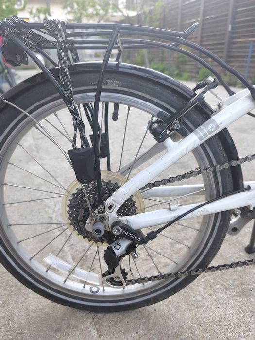 Vand/Schimb  Bicicleta Dahon D8
