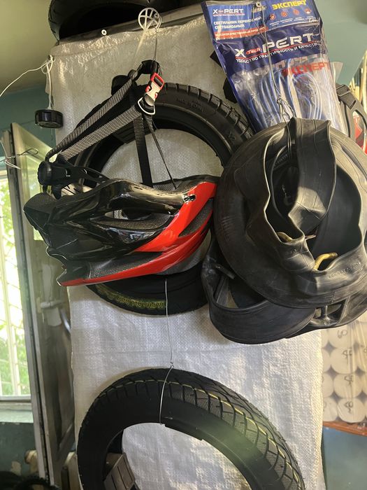 Велошлем .Велозапчасти.Камеры .Велопокрышки