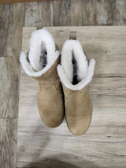 Дамски непромокаеми кожени ботуши за преходи в сняг SH500