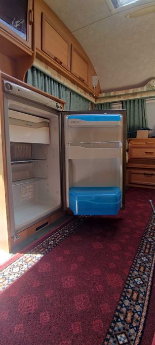 Каравана Avondale RIALTO 390-2