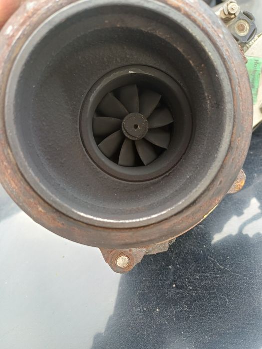 Turbina bmw e60 e61 530d