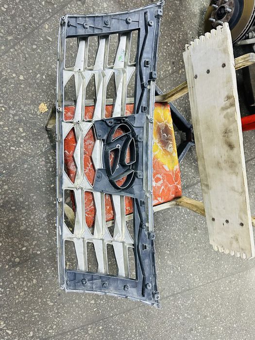 Решетка радиатора Хенда Туссан