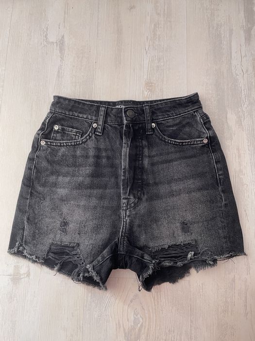 Черни къси панталони Zara